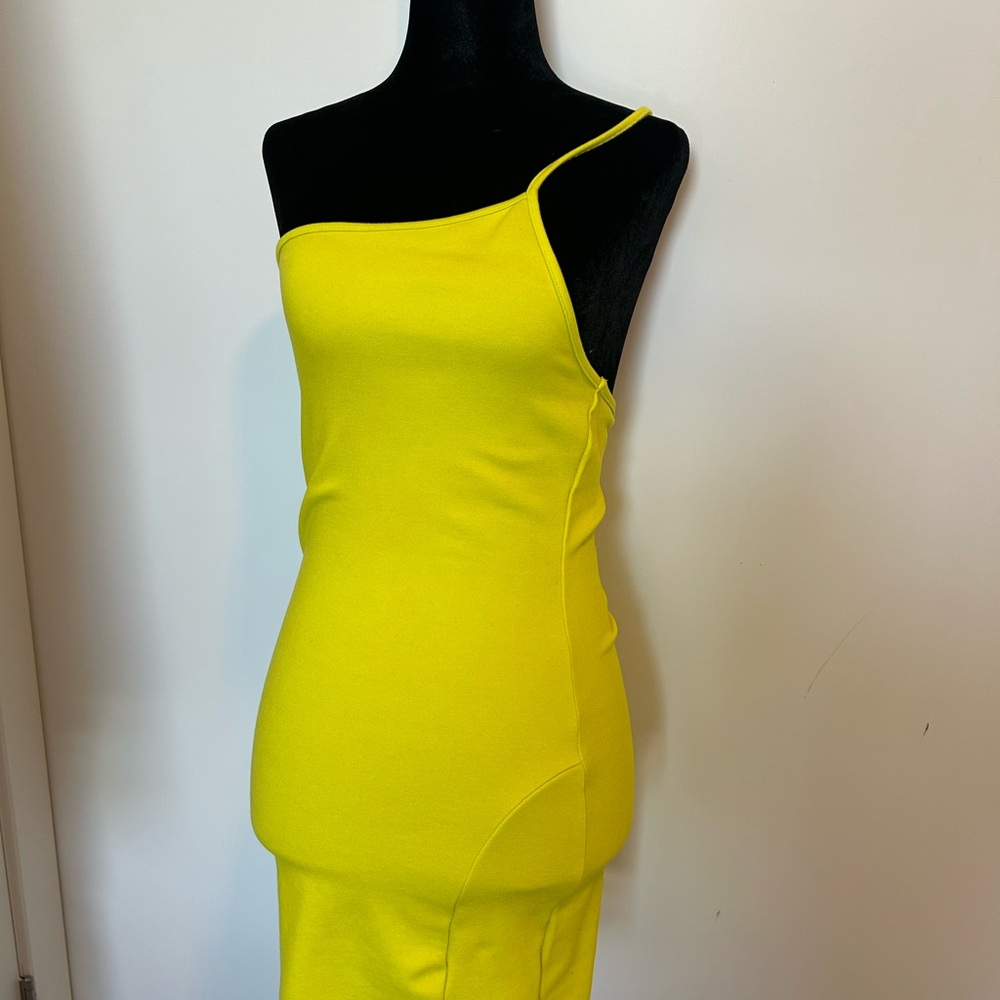 Yellow One-Shoulder Dress